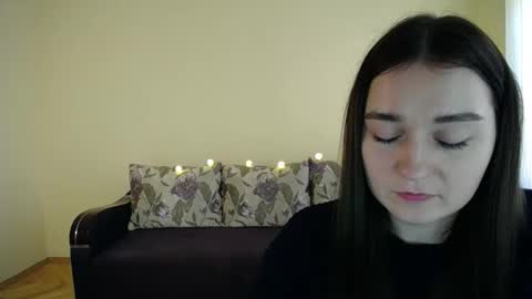 Jaklin online show from 1, 2, 2025