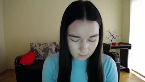 Jaklin online show from 9, 11, 2025