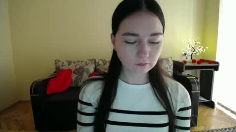 Snapshot of gabby_di chatting on 11, 5, 2026 Jaklin online show from 11, 5, 2026