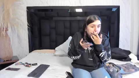 Snapshot of gabbyanddominic chatting on 22, 7, 2026 Gabby And Dominic online show from 22, 7, 2026