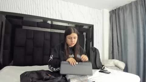 Snapshot of gabbyanddominic chatting on 1, 8, 2026 Gabby And Dominic online show from 1, 8, 2026