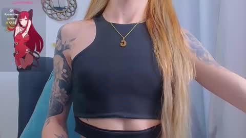 Snapshot of gabbyhills_ chatting on 20, 9, 2025 Gabby online show from 20, 9, 2025