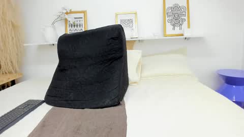 Gabriela. online show from 11, 2, 2025