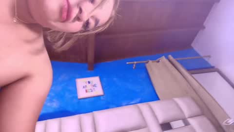 Snapshot of gabriela_leone chatting on 3, 2, 2025 gabriela online show from 3, 2, 2025