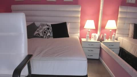 Gabriela salgado online show from 28, 2, 2025