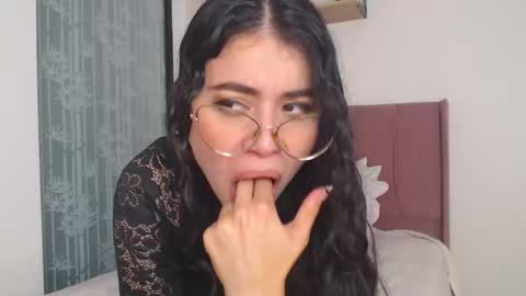 GabrielaRossa online show from 24, 2, 2025