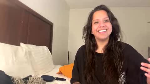 gabriellaayaila online show from 15, 5, 2026