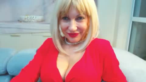 Snapshot of gabriellemature chatting on 27, 11, 2025 GabrielleMature online show from 27, 11, 2025
