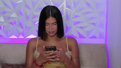 Gabriela  online show from 18, 10, 2025