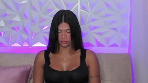 Gabriela  online show from 27, 10, 2025