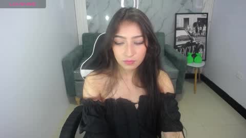 Snapshot of gaby_s1 chatting on 18, 9, 2025 Gaby online show from 18, 9, 2025
