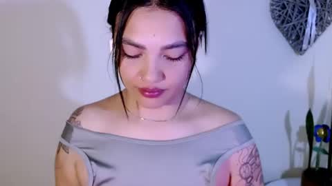 Snapshot of gaby_saikozz chatting on 20, 7, 2026 My name is Gabriela.. nice to meet you thumbs up please its very important to me online show from 20, 7, 2026