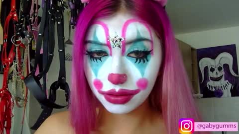 gabygumms online show from 24, 10, 2025