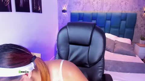 Snapshot of gabyjackson1 chatting on 19, 11, 2025 Gaby Jackson1 online show from 19, 11, 2025