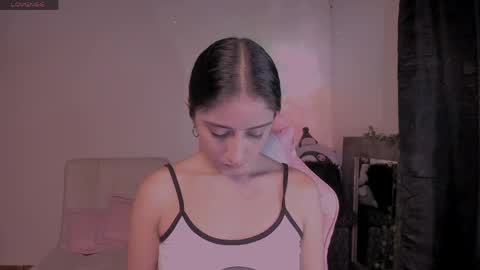 gabyye capprins online show from 13, 4, 2026