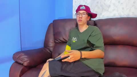 gadiel_sex online show from 28, 2, 2025