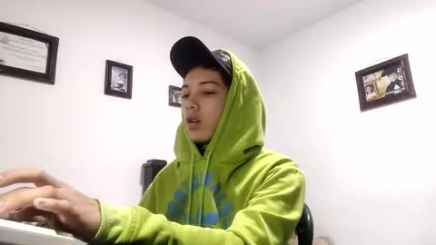 gadiel_sex online show from 13, 10, 2025