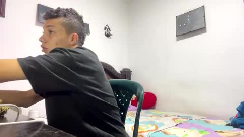 Snapshot of gadiel_sex chatting on 9, 5, 2026 gadiel_sex online show from 9, 5, 2026