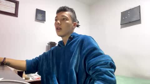 Snapshot of gadiel_sex chatting on 13, 5, 2026 gadiel_sex online show from 13, 5, 2026