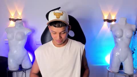 Snapshot of gael_zambrano chatting on 25, 2, 2026 Gael sexy online show from 25, 2, 2026