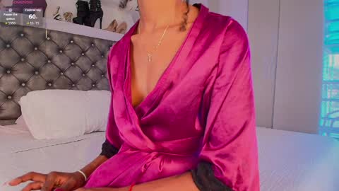 CALL ME MY QUEEN online show from 5, 4, 2026