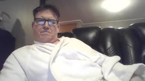 Snapshot of gameon1969 chatting on 27, 12, 2024 gameon1969 online show from 27, 12, 2024