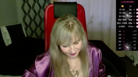 Snapshot of ganet469 chatting on 23, 10, 2025 Janette online show from 23, 10, 2025
