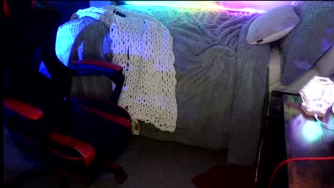 Jenna  - be back MONDAY night.  online show from 12, 12, 2024