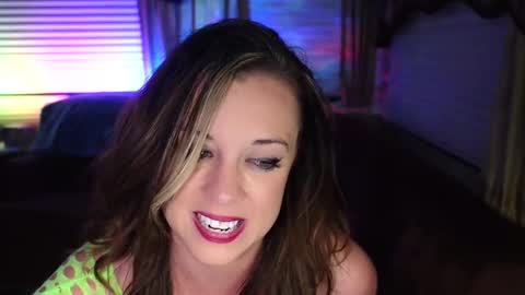 Jenna  - be back MONDAY night.  online show from 25, 2, 2025