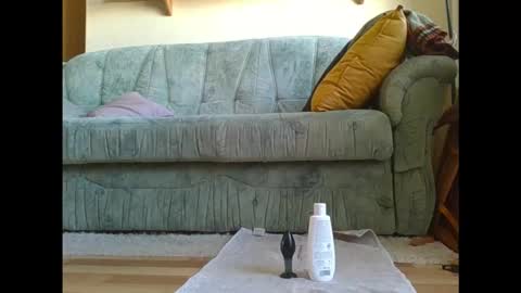 Snapshot of garfield42 chatting on 13, 10, 2025 Garfield online show from 13, 10, 2025