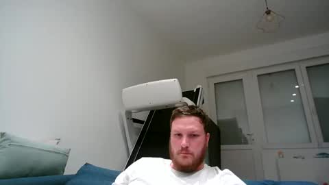 Snapshot of gary92 chatting on 31, 5, 2026 Marc online show from 31, 5, 2026