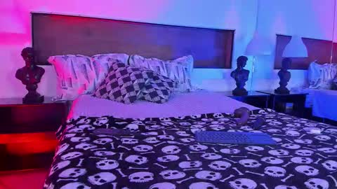  Usagi  online show from 26, 2, 2026