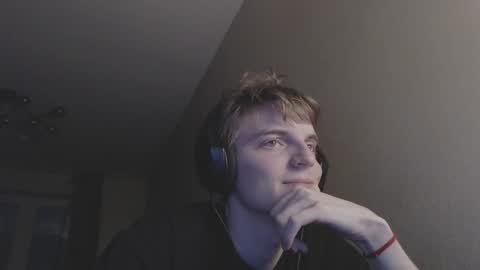 Snapshot of gasturfahe chatting on 18, 12, 2024 gasturfahe online show from 18, 12, 2024