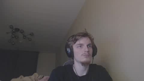 Snapshot of gasturfahe chatting on 11, 2, 2025 gasturfahe online show from 11, 2, 2025