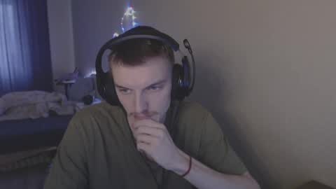 Snapshot of gasturfahe chatting on 17, 2, 2025 gasturfahe online show from 17, 2, 2025