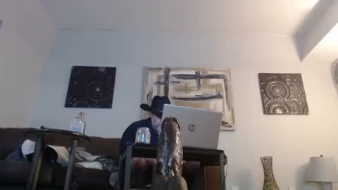 Snapshot of gatewaylaptop2019 chatting on 7, 6, 2026 gatewaylaptop2019 online show from 7, 6, 2026