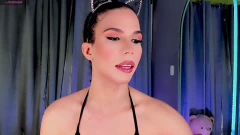 Snapshot of gatitavenecis1 chatting on 22, 1, 2025 Vnecis Marn online show from 22, 1, 2025