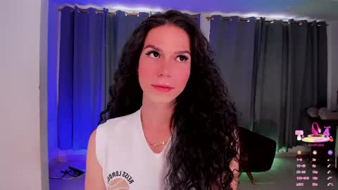 Vnecis Marn online show from 7, 4, 2026