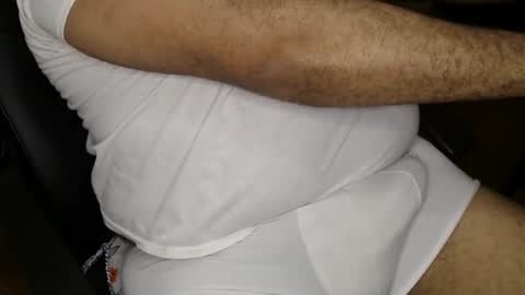 Snapshot of gato27cam chatting on 4, 3, 2026 Marco online show from 4, 3, 2026