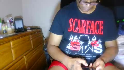 Snapshot of gawdzkumn chatting on 16, 12, 2025 GaWdZKuMn online show from 16, 12, 2025