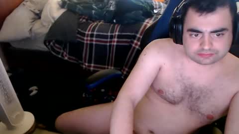 gaytoilet92 online show from 20, 4, 2026