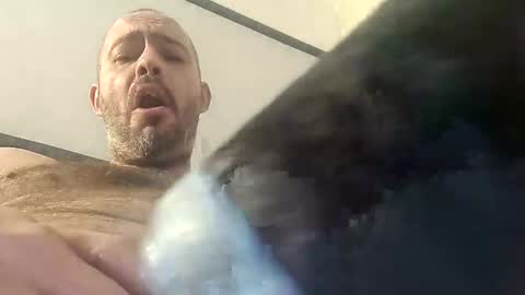 gazg1984 online show from 1, 1, 2025