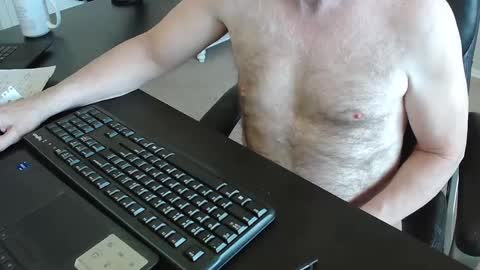 Snapshot of gbig_chat583 chatting on 2, 12, 2024 Cute Sexy Guy online show from 2, 12, 2024