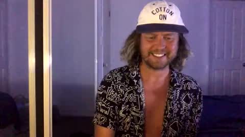 gcsurfer81 online show from 3, 12, 2025