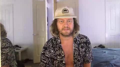 gcsurfer81 online show from 5, 2, 2026