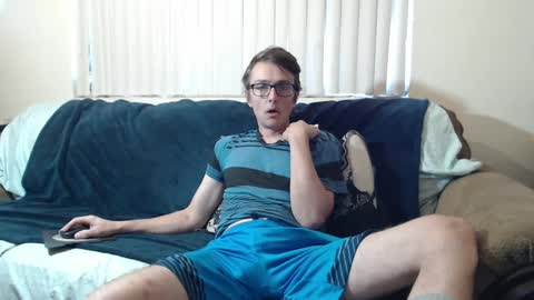 Snapshot of gdanch chatting on 5, 1, 2025 G online show from 5, 1, 2025