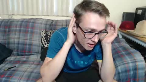 Snapshot of gdanch chatting on 11, 1, 2025 G online show from 11, 1, 2025