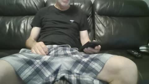 Snapshot of geeezer64 chatting on 30, 6, 2026 geeezer64 online show from 30, 6, 2026