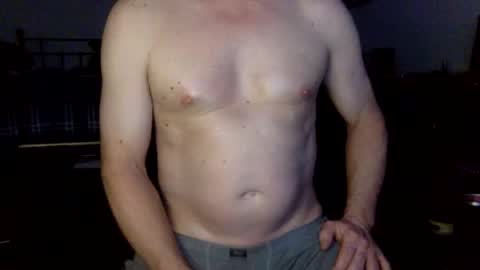 Snapshot of geetarluvver chatting on 8, 1, 2026 geetarluvver online show from 8, 1, 2026