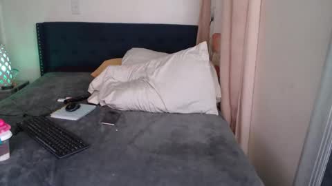 Snapshot of geishapaige chatting on 18, 12, 2024 The Empress online show from 18, 12, 2024